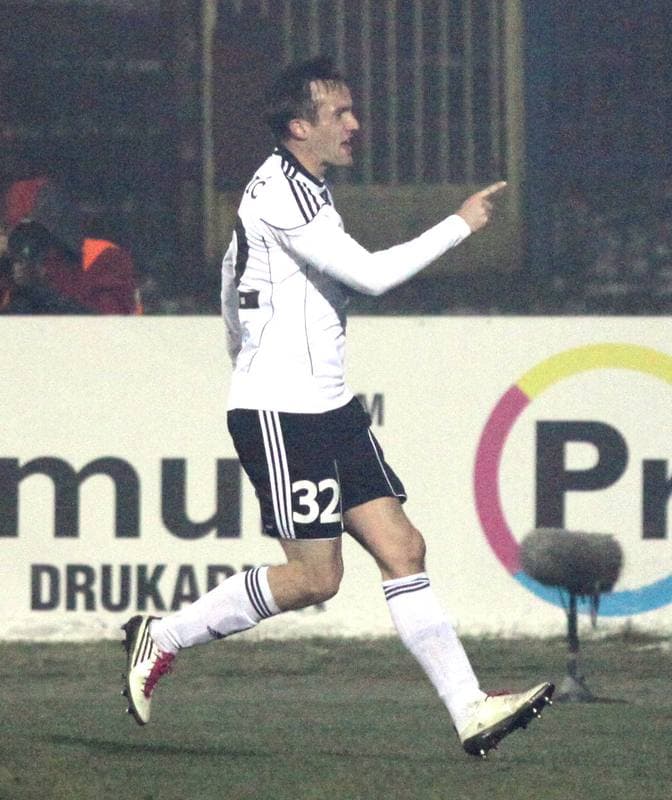 Football. Ekstraklasa. Polonia Bytom - Legia Warsaw. 26.11.2010