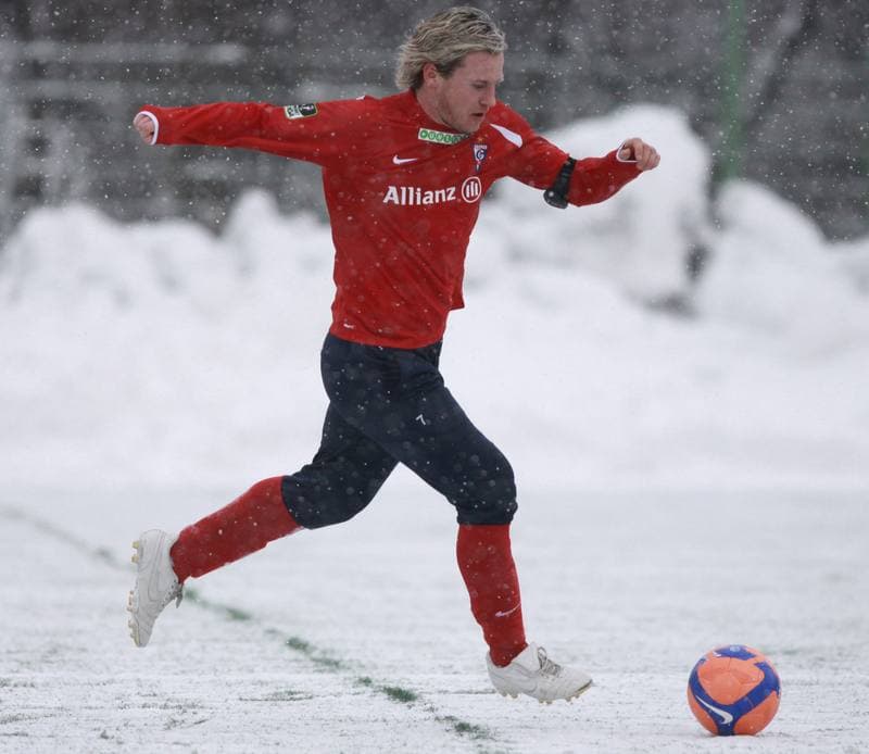 Football. Sparing. Gornik Zabrze - Gornik Zabrze juniorzy. 20.01.2009