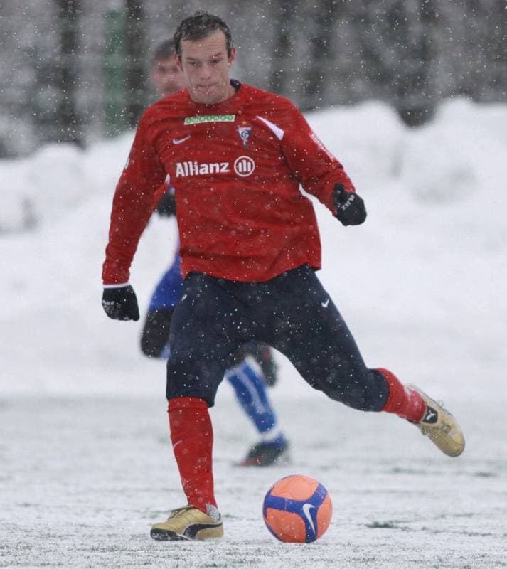 Football. Sparing. Gornik Zabrze - Gornik Zabrze juniorzy. 20.01.2009