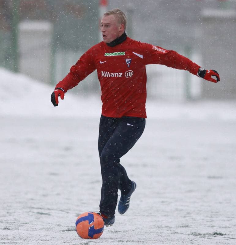 Football. Sparing. Gornik Zabrze - Gornik Zabrze juniorzy. 20.01.2009