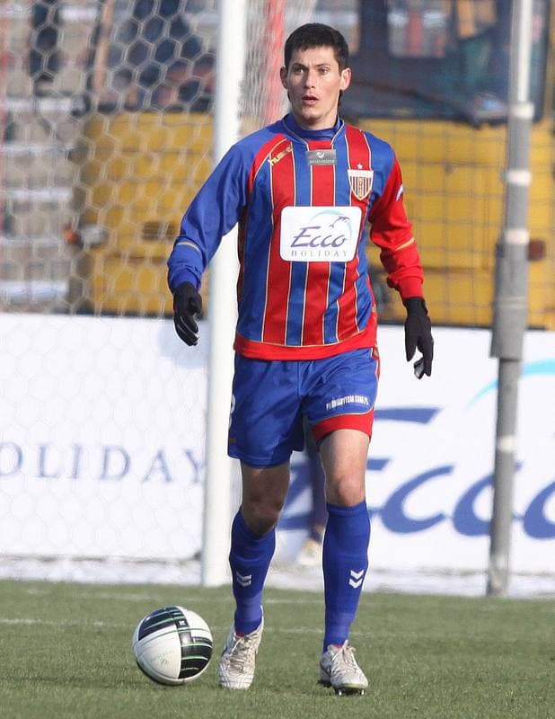 Football. Ekstraklasa. Polonia Bytom - GKS Belchatow. 26.02.2011