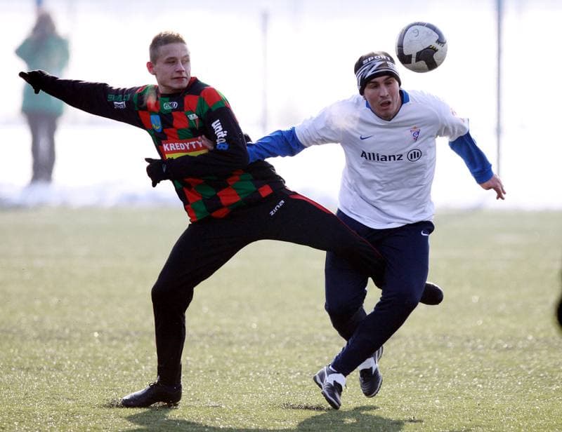 Football. Sparing. GKS Tychy - Gornik Zabrze. 23.01.2010