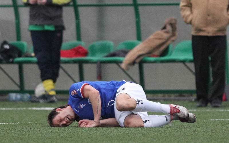 Football. Puchar Polski. Gornik II Zabrze - Gazobudowa Zabrze. 06.04.2011