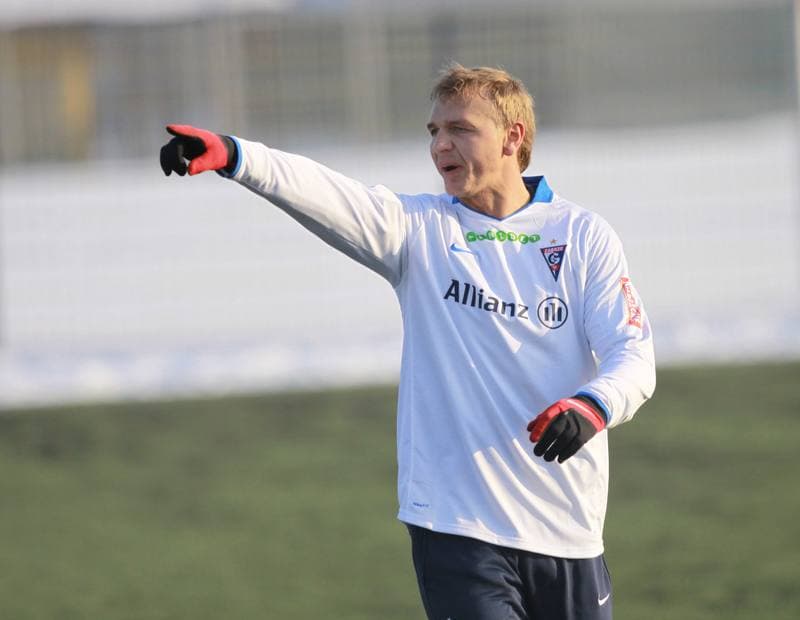 Football. Sparing. Gornik Zabrze - Odra Wodzislaw. 23.01.2010