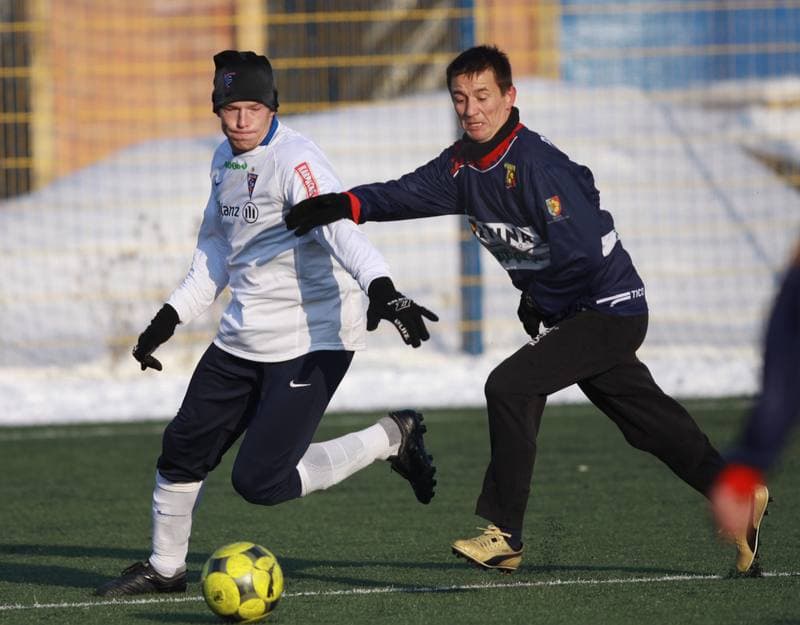 Football. Sparing. Gornik Zabrze - Odra Wodzislaw. 23.01.2010
