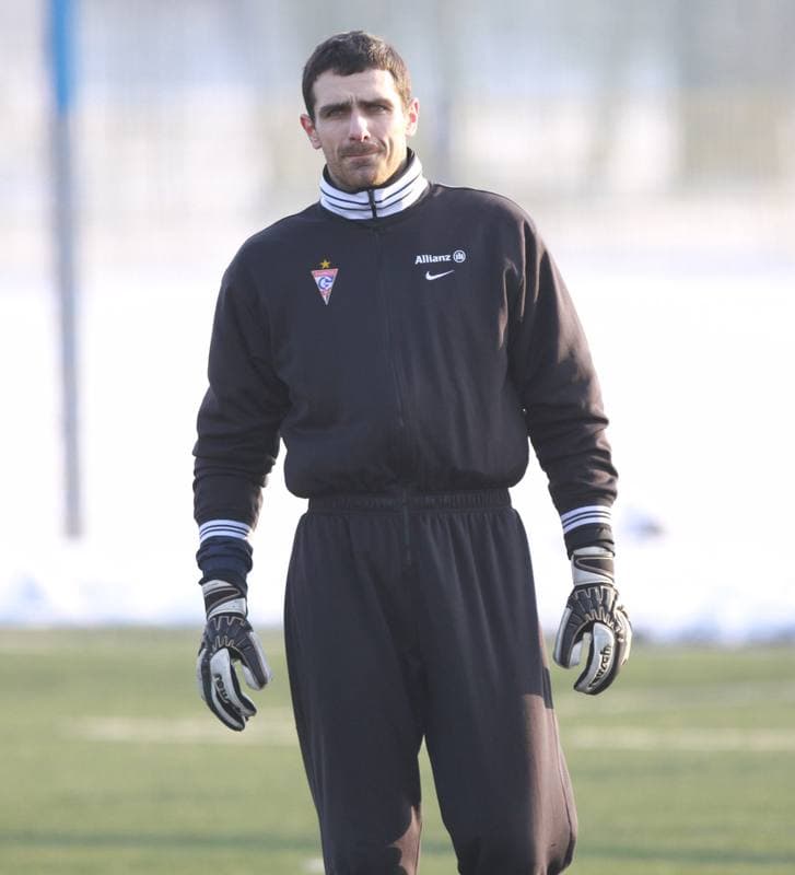 Football. Sparing. Gornik Zabrze - Odra Wodzislaw. 23.01.2010