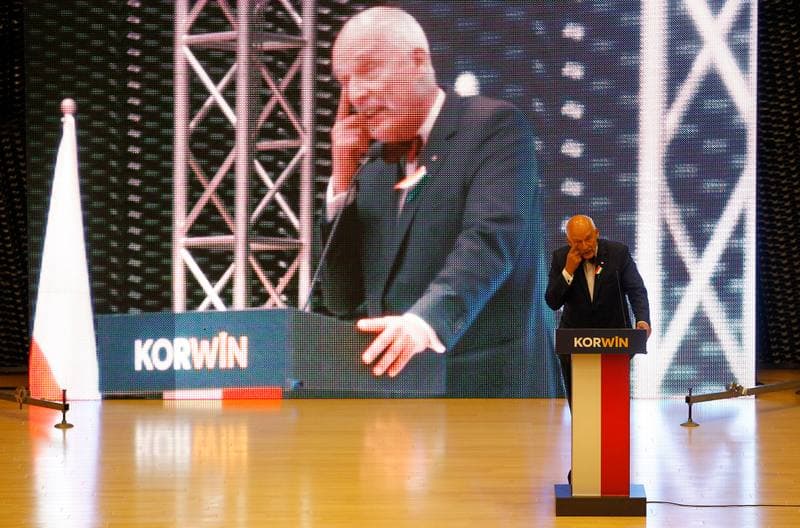 Janusz Korwin-Mikke. Partia Korwin. Press Conference. 26.09.2015