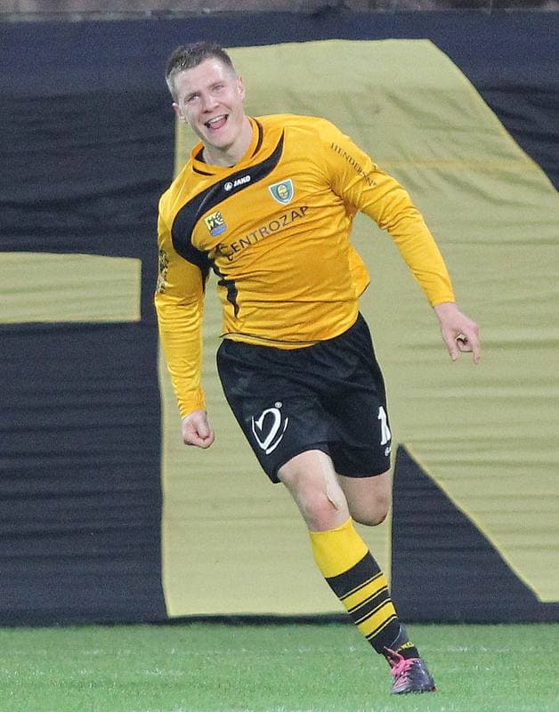 Football. Sparing. GKS Katowice - Ruch Radzionkow. 09.02.2011