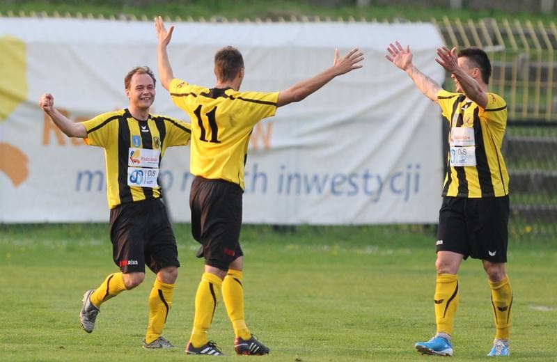 Football. Bytom I liga. Ruch Radzionkow - LKS Lodz. 29.04.2011