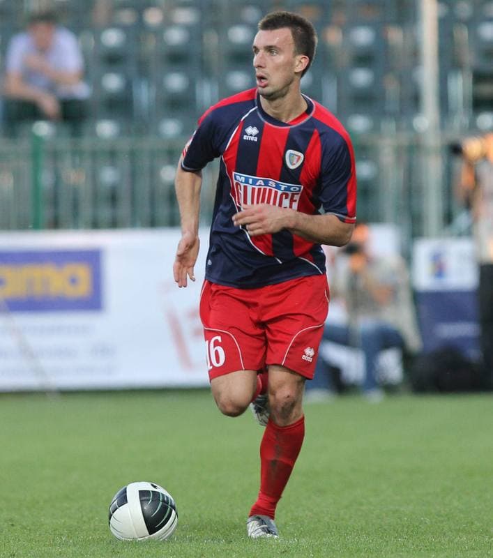 Football. I liga. Podbeskidzie Bielsko-Biala - Piast Gliwice. 11.05.2011