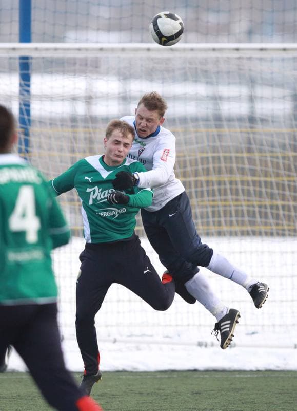 Football. Sparing. Gornik Zabrze - Slask Wroclaw. 05.02.2010