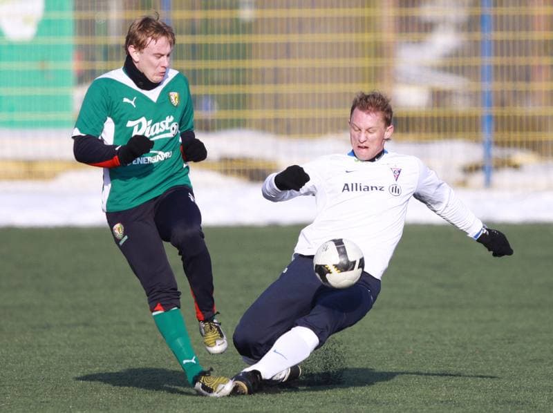 Football. Sparing. Gornik Zabrze - Slask Wroclaw. 05.02.2010