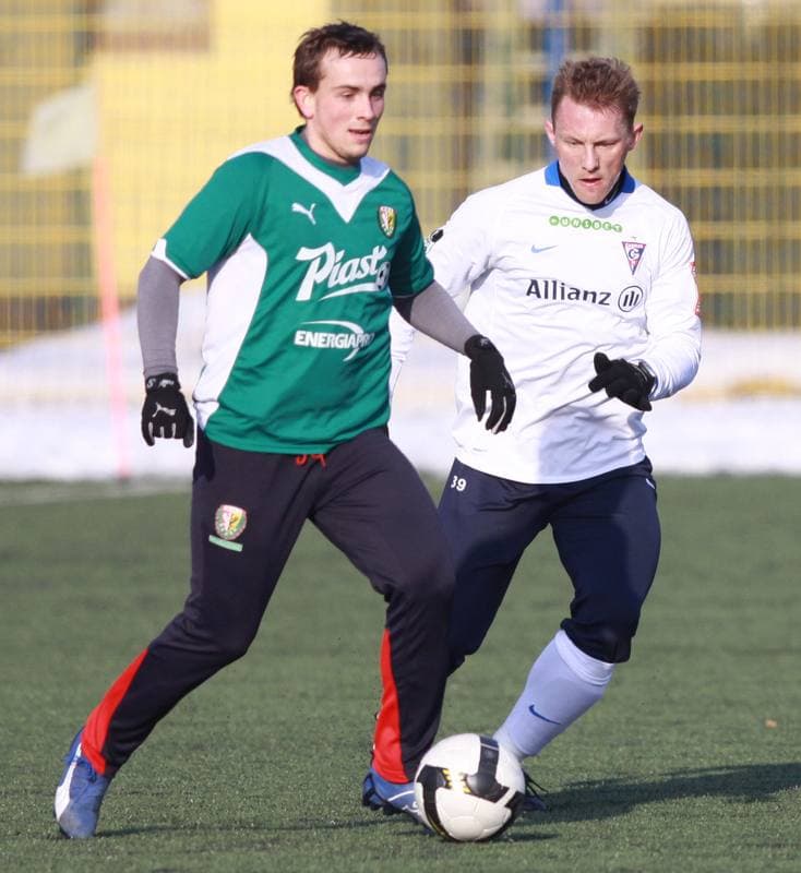 Football. Sparing. Gornik Zabrze - Slask Wroclaw. 05.02.2010