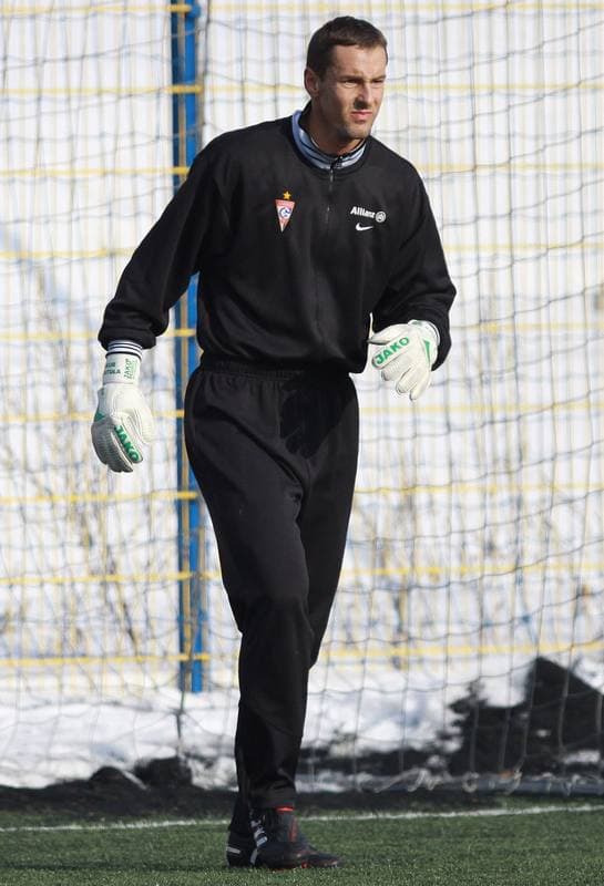 Football. Sparing. Gornik Zabrze - Slask Wroclaw. 05.02.2010