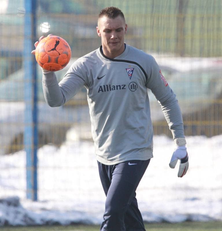 Football. Sparing. Gornik Zabrze - Polonia Bytom ME. 05.02.2010