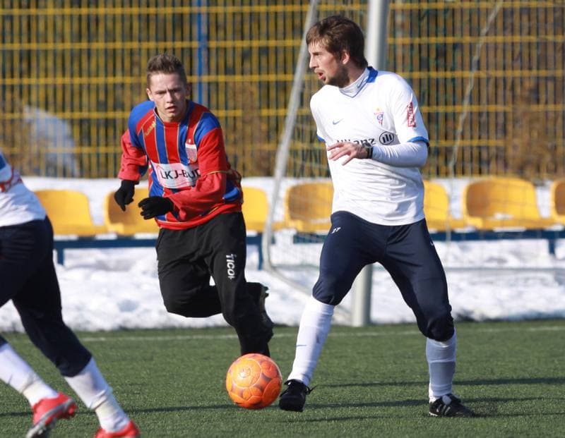 Football. Sparing. Gornik Zabrze - Polonia Bytom ME. 05.02.2010