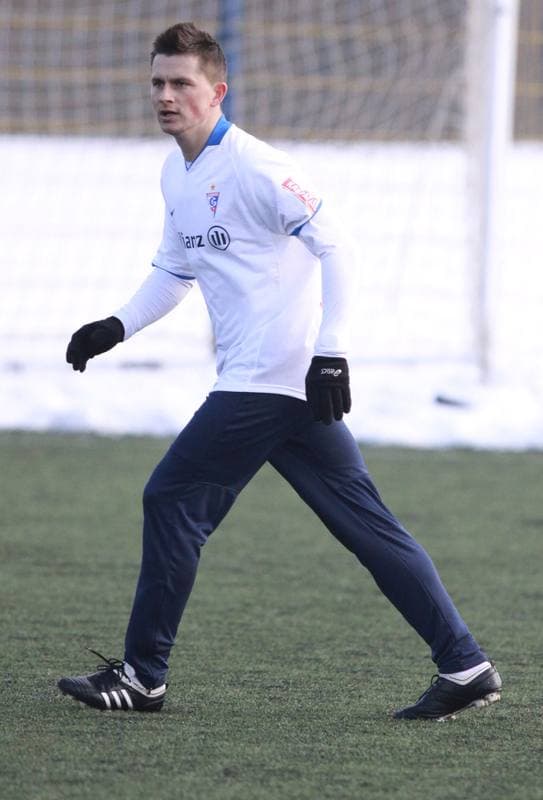 Football. Sparing. Gornik Zabrze - Polonia Bytom ME. 05.02.2010