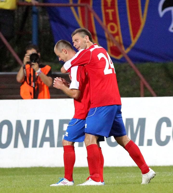 Football. Sparing. Polonia Bytom - Piast Gliwice. 19.02.2011