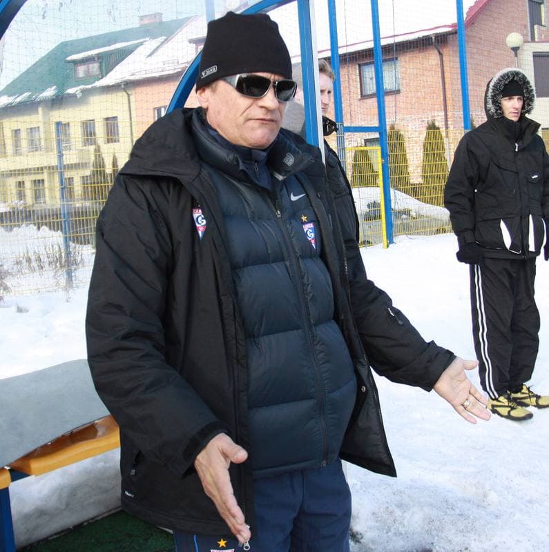 Football. Sparing. Gornik Zabrze - Polonia Bytom ME. 05.02.2010
