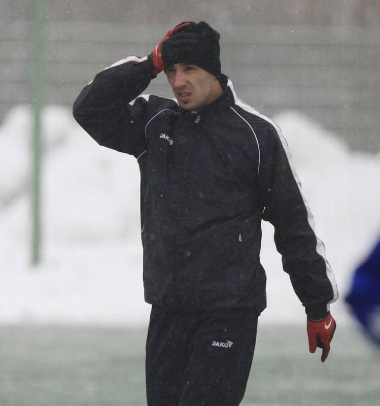 Football. Sparing. Ruch Radzionkow - LKS Nieciecza. 13.02.2010