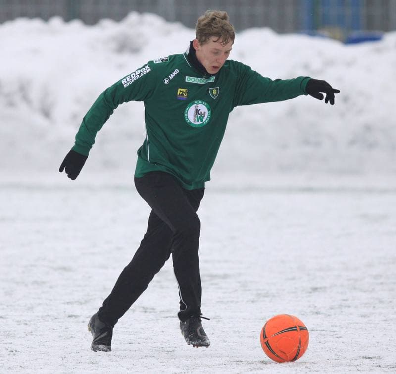 Football. Sparing. Ruch Radzionkow - LKS Nieciecza. 13.02.2010