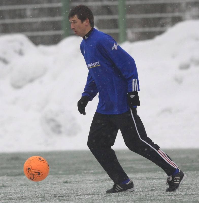 Football. Sparing. Ruch Radzionkow - LKS Nieciecza. 13.02.2010