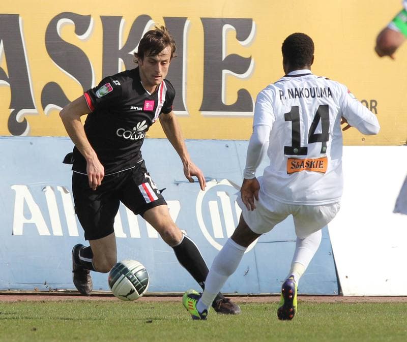 Football. T-Mobile Ekstraklasa. Gornik Zabrze - LKS Lodz. 17.03.2012