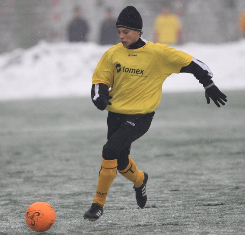 Football. Sparing. Ruch Radzionkow - LKS Nieciecza. 13.02.2010