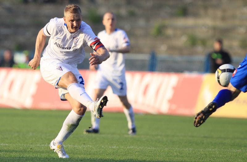 Football. I liga. Gornik Zabrze - MKS Kluczbork. 28.04.2010
