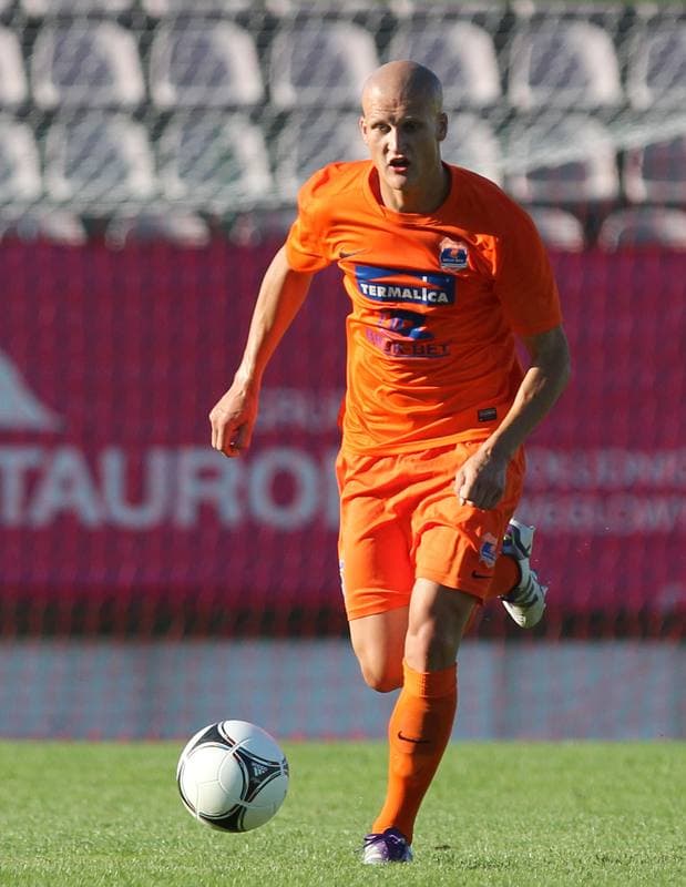 Football. I liga. GKS Tychy - Termalica Bruk-Bet Nieciecza. 19.08.2012