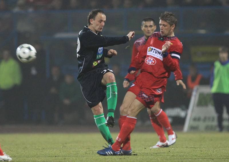 Football. Ekstraklasa. Odra Wodzislaw - Lechia Gdansk. 26.02.2010