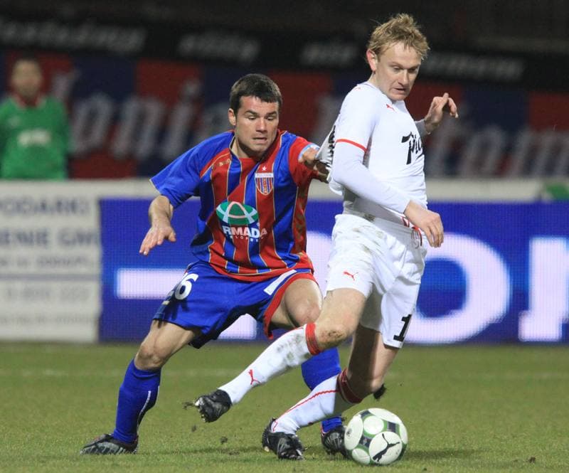 Football. Bytom Ekstraklasa. Polonia Bytom - Slask Wroclaw. 22.10.2010