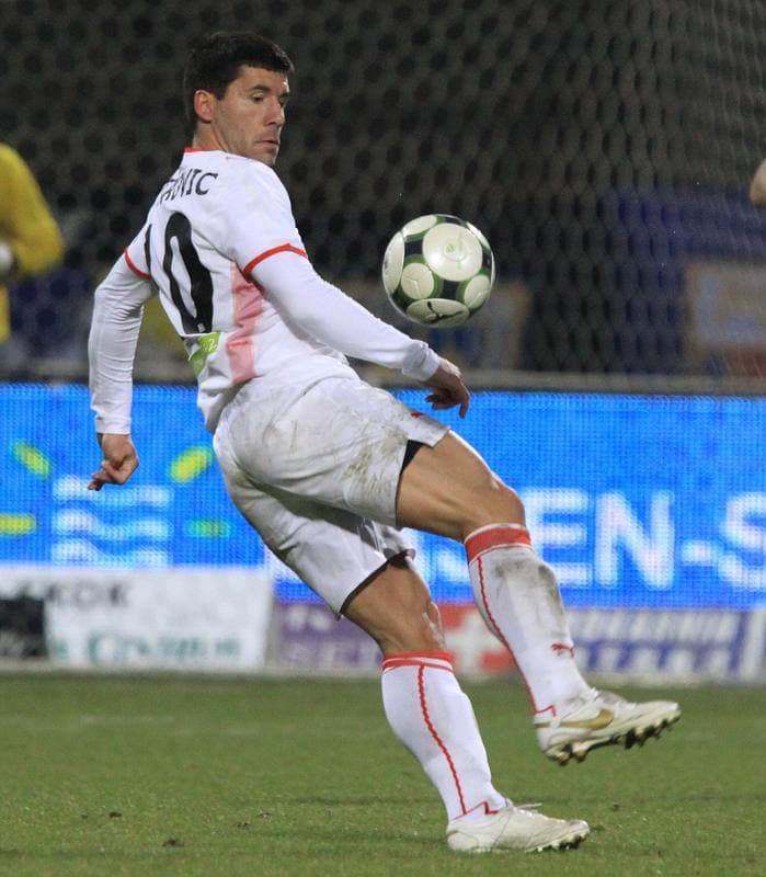 Football. Bytom Ekstraklasa. Polonia Bytom - Slask Wroclaw. 22.10.2010