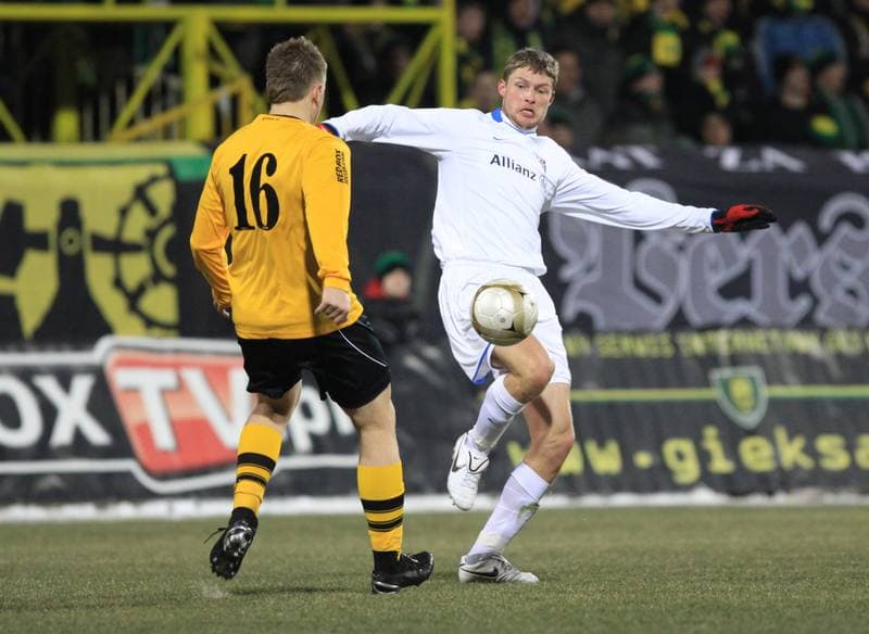 Football. I liga. GKS Katowice - Gornik Zabrze. 07.03.2010
