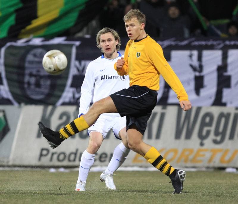 Football. I liga. GKS Katowice - Gornik Zabrze. 07.03.2010