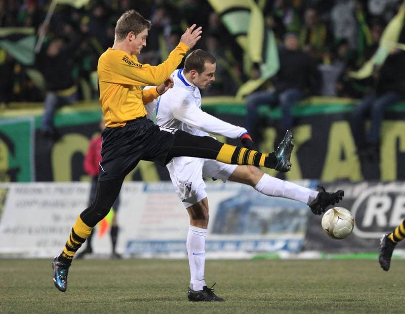Football. I liga. GKS Katowice - Gornik Zabrze. 07.03.2010