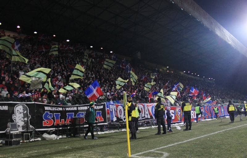 Football. I liga. GKS Katowice - Gornik Zabrze. 07.03.2010