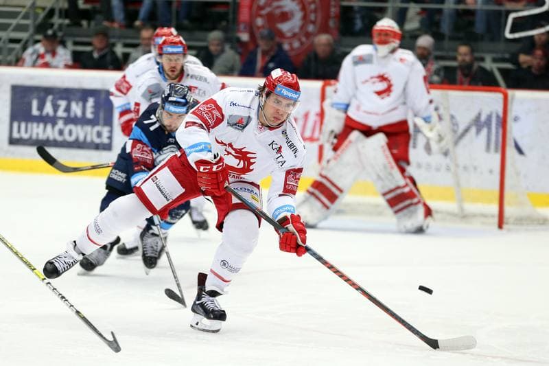 Ice Hockey. Tipsport Extraliga. Ocelari Trinec - Bily Tygri Liberec. 13.02.2019