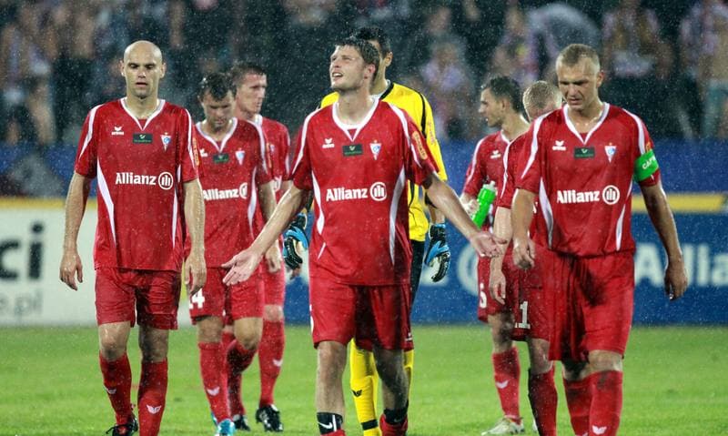 Football. T-Mobile Ekstraklasa. Gornik Zabrze - Polonia Warszawa. 05.04.2012