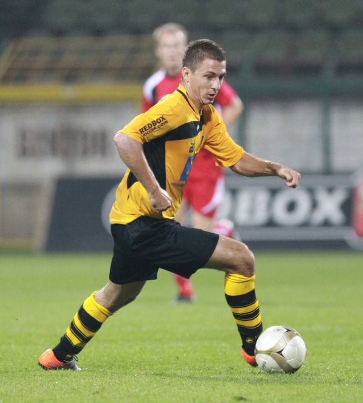 Football. I liga. GKS Katowice - Dolcan Zabki. 31.03.2012