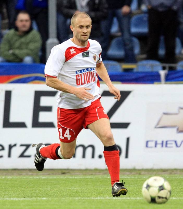 Football. Ekstraklasa. Piast Gliwice - Cracovia Krakow. 15.05.2010