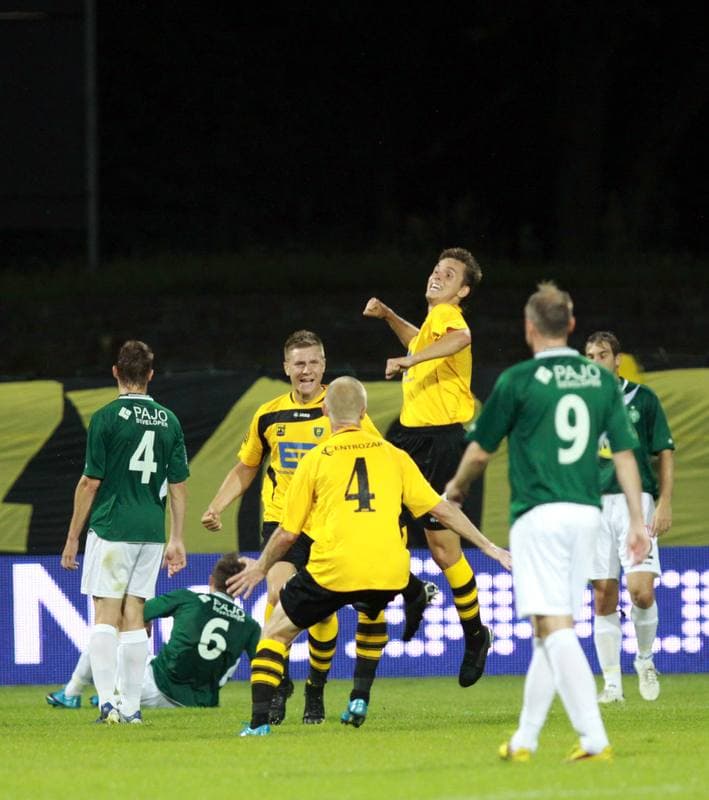 Football. I liga. GKS Katowice - Warta Poznan. 13.08.2010