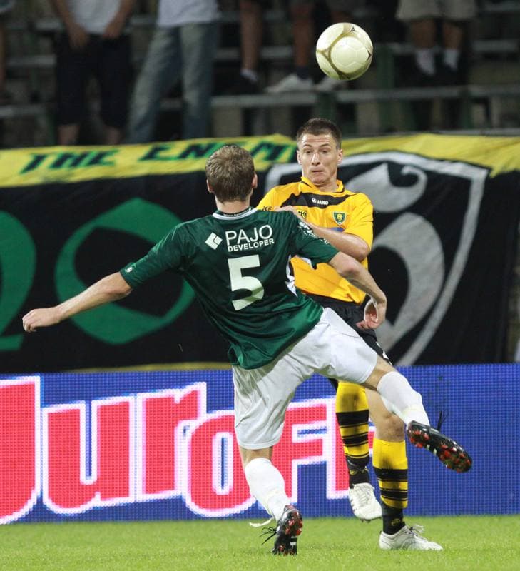 Football. I liga. GKS Katowice - Warta Poznan. 13.08.2010