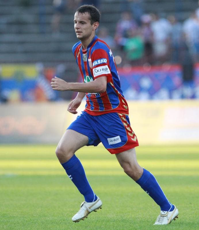 Football. Ekstraklasa. Polonia Bytom - Korona Kielce. 21.08.2010