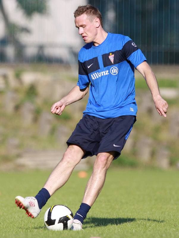 Football. Gornik Zabrze. Training. 07.01.2010