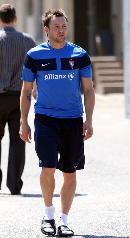 Football. Gornik Zabrze. Training. 07.01.2010