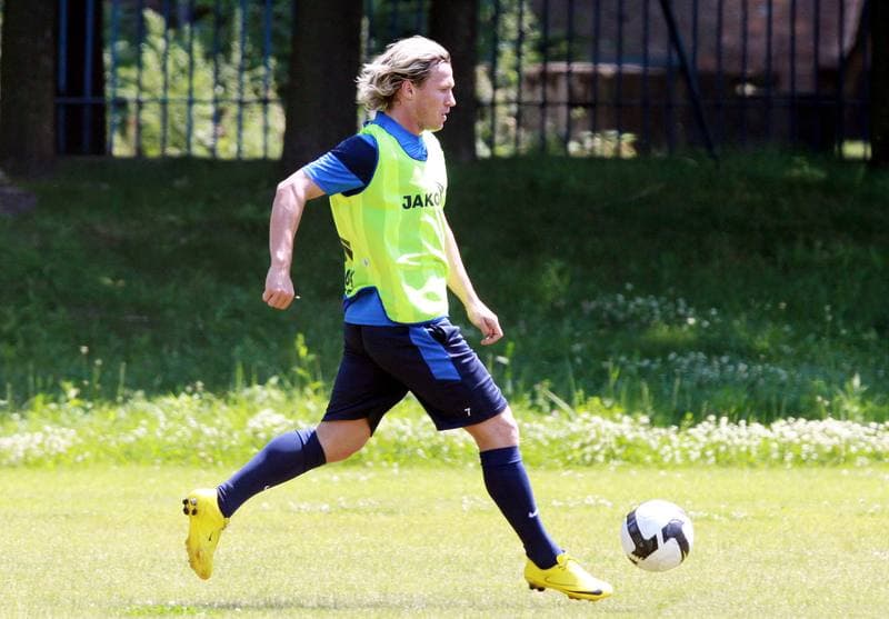 Football. Gornik Zabrze. Training. 07.01.2010