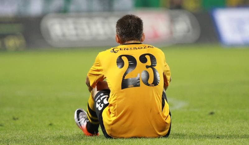 Football. I liga. GKS Katowice - Dolcan Zabki. 31.03.2012