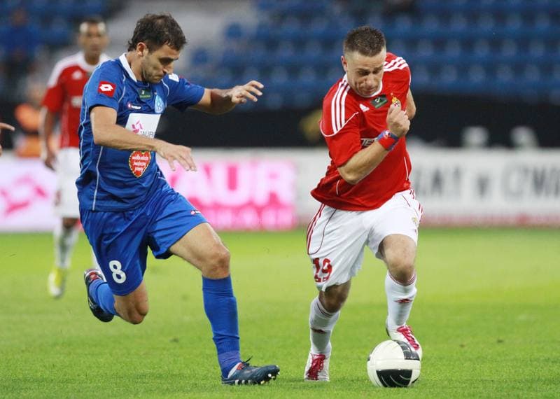 Football. T-Mobile Ekstraklasa. Ruch Chorzow - Wisla Krakow. 25.03.2012