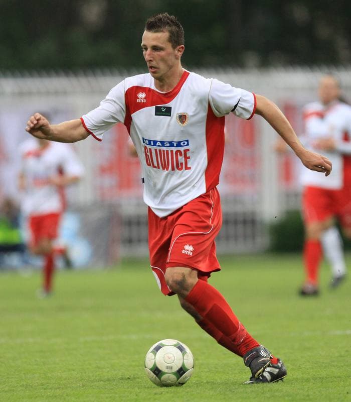 Football. Ekstraklasa. Piast Gliwice - Cracovia Krakow. 15.05.2010